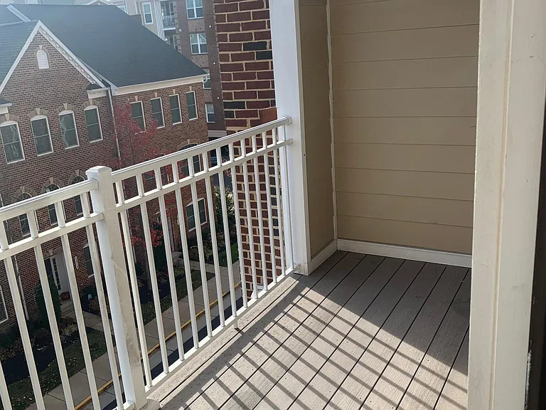 13722 Neil Armstrong Ave #406 — Photo 10