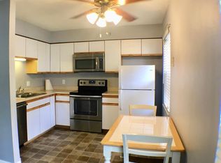 705 Perry St, Saint Charles, MO 63301