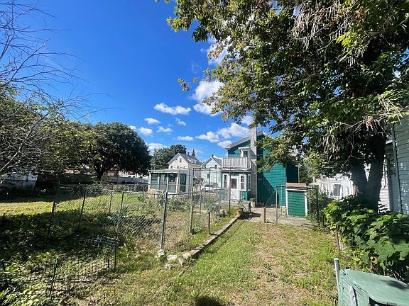 3rd image of 12 Shepard St
