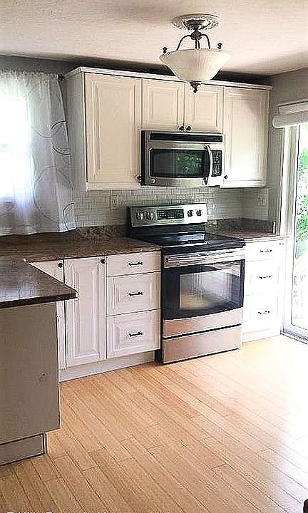 512 Kitchen