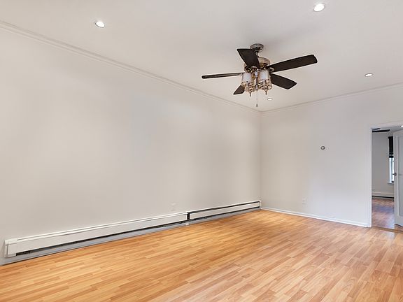 4th image of 250 Mac Dougal St #1A