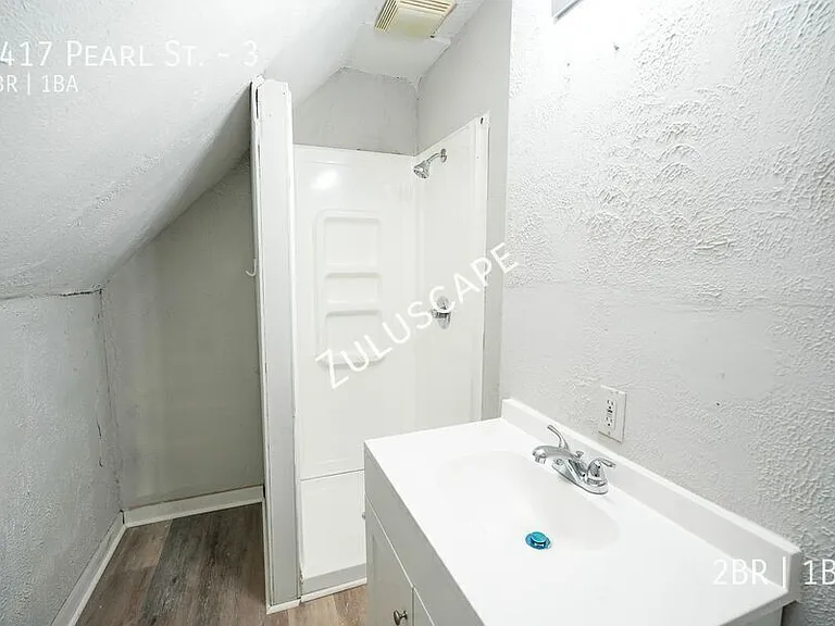 2417 Pearl St #3 — Photo 4
