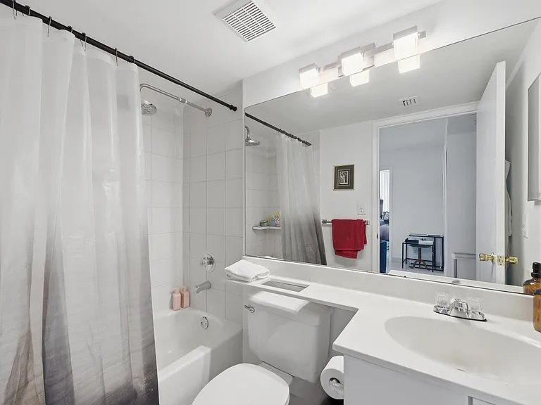 3300 NE 192nd St #1201 — Photo 22