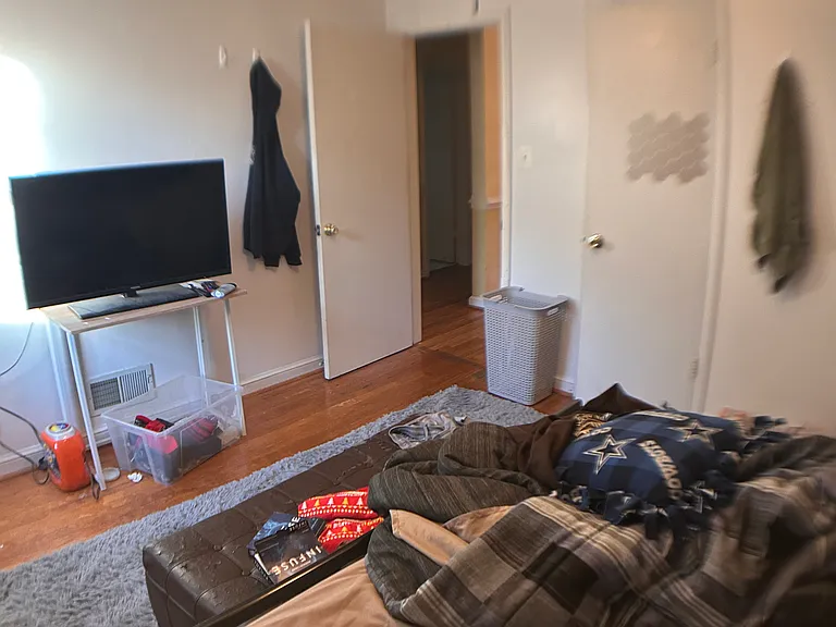 Downstairs bedroom #2.