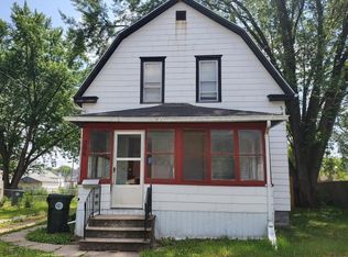 206 Butler Ave, Waterloo, IA 50703