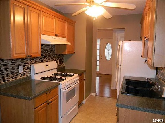 2nd image of 2175 Cottontail Dr
