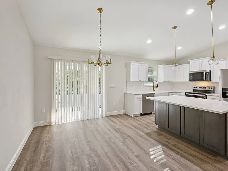 10675 N Adler Dr — Photo 10