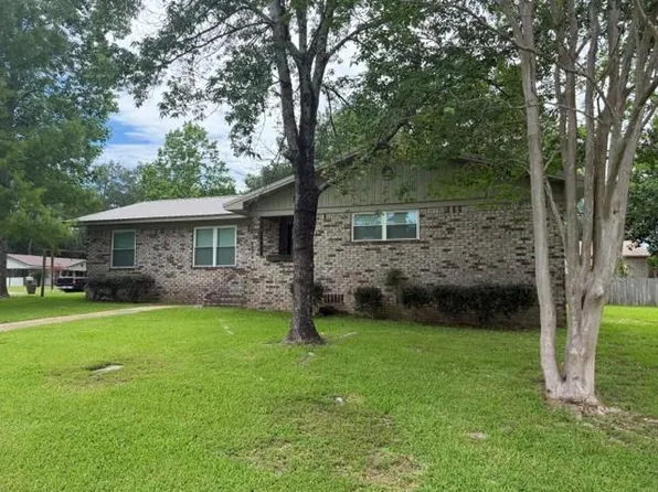 130 Thomas Dr, Saraland, AL 36571