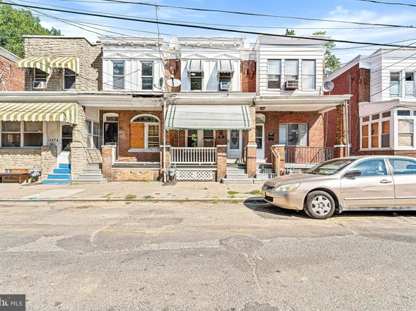 1261 Chase St, Camden, NJ 08104