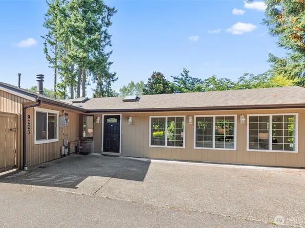 9223 128th Avenue NE, Kirkland, WA 98033