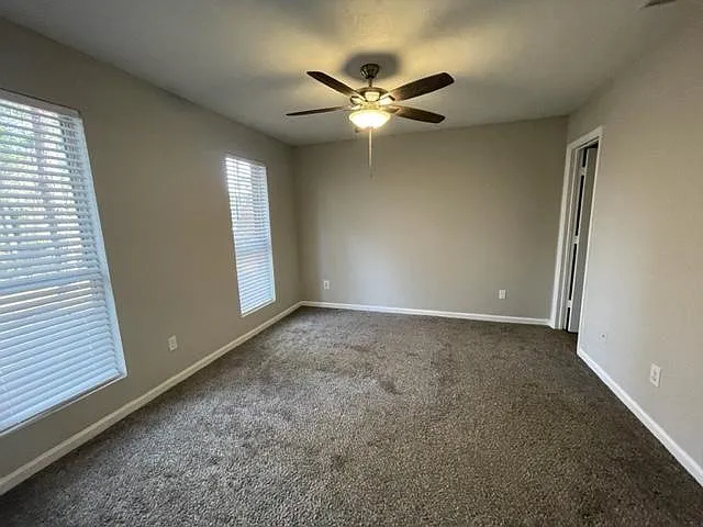 3114 Ocean Dr — Photo 15