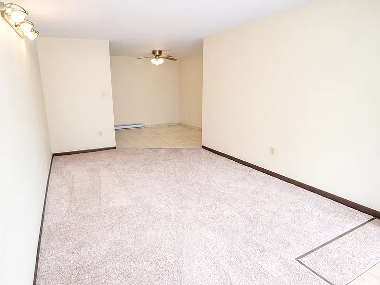 1 BR - Living Room