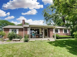 7411 Mad River Rd, Dayton, OH 45459