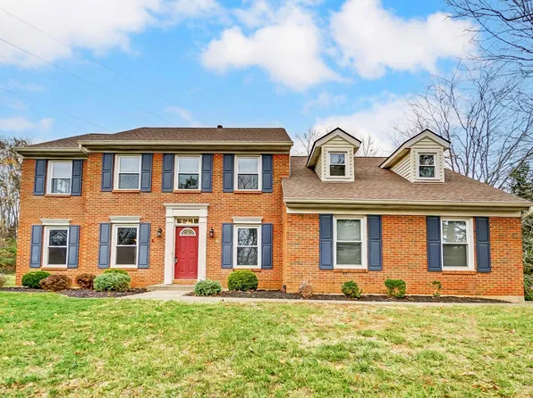 916 Surrey Trl, Cincinnati, OH 45245