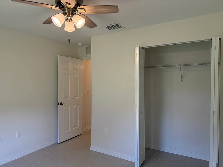 19 Fenwick Ln — Photo 19