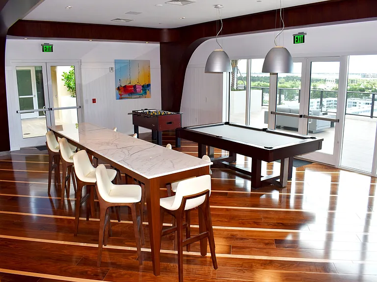 Entertain Party Guests in our 11th Floor Clubhouse