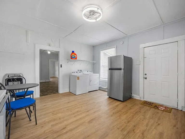 3701 Fairview St SW — Photo 13