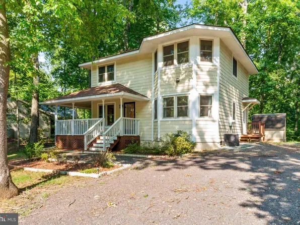 106 Edgemont Ln, Locust Grove, VA 22508