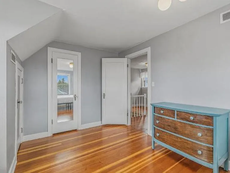 1527 Pacific Ter — Photo 28