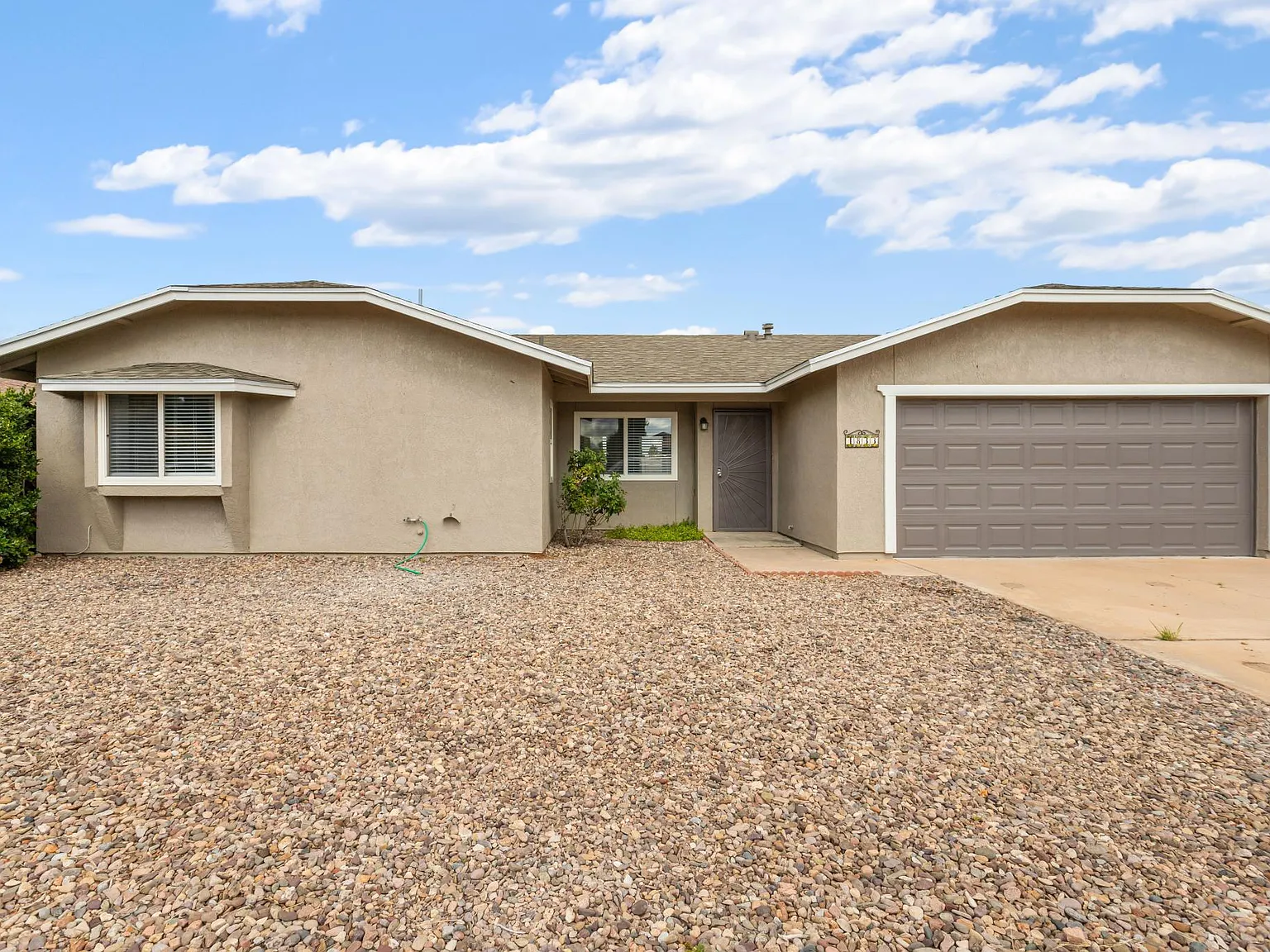 3 bed, 1332 sqft, $1,900 — Photo 3