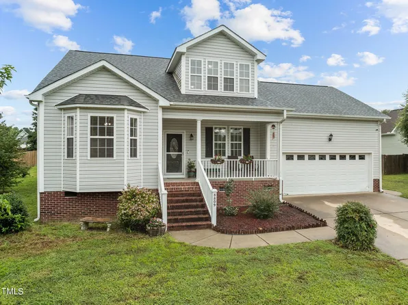 8809 Oregon Inlet Ct, Raleigh, NC 27603