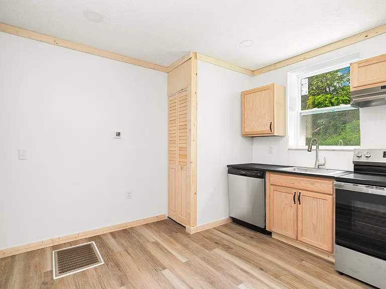 2035 Oneil Rd #A — Photo 2