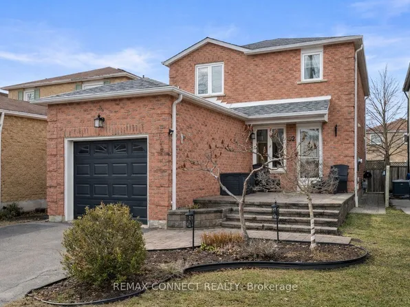 52 Marshall Cres, Ajax, ON L1T 2N4