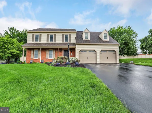 12 Brookview Ln, Shrewsbury, PA 17361