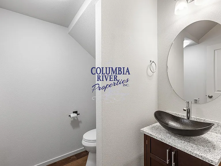 7104 NE 13th Ave — Photo 17