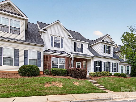 2nd image of 9907 Portaferry Dr