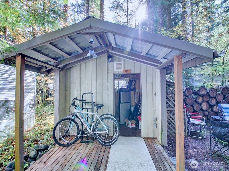 3rd image of 145 1 Goldrush Road