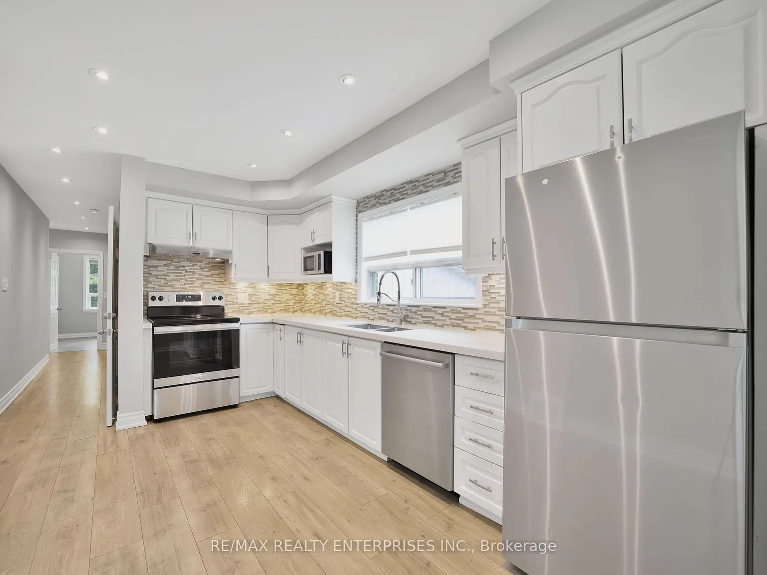 5 bed, $4,600 — Photo 4
