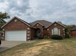 1405 S 9th St, McAlester, OK 74501