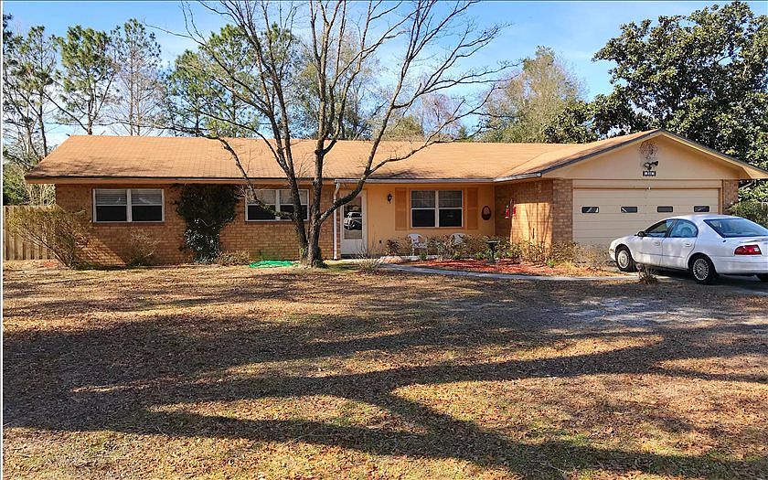 1st image of 224 SW Vernon Way