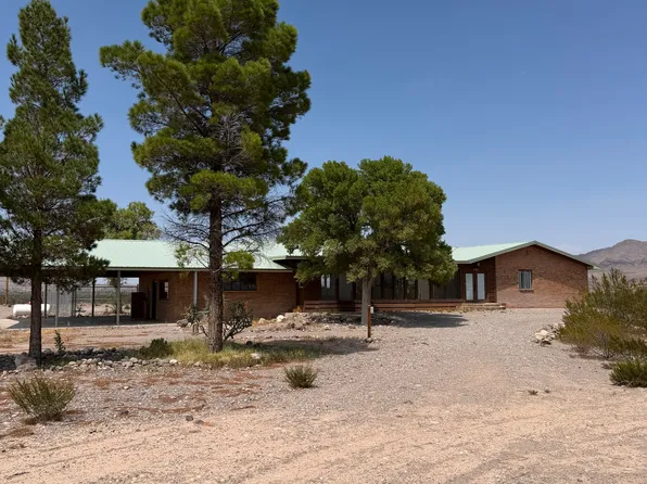 15449 Highway 187, Williamsburg, NM 87942