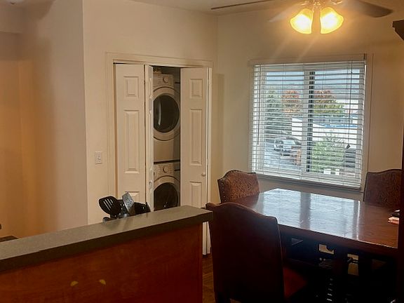4th image of 1121 Village Rd #D