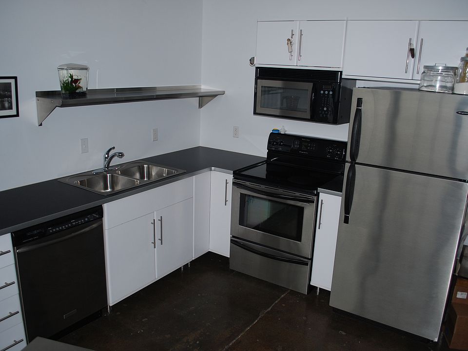 1st image of 500 Robert St #309