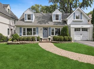 561 N County Line Rd, Hinsdale, IL 60521