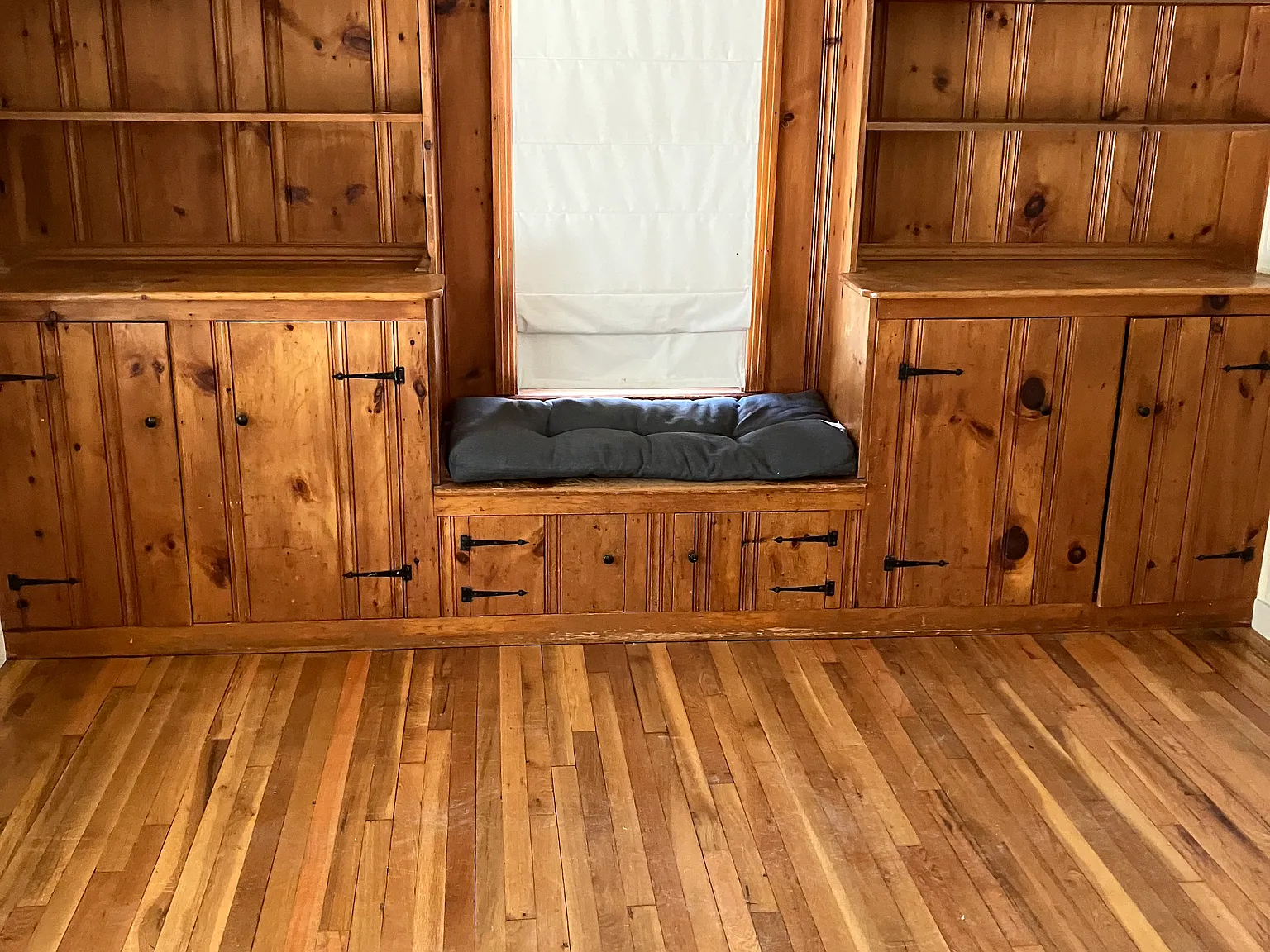Haddam House — Photo 2