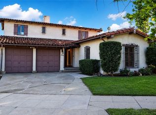 3434 Rowena Ave, Los Angeles, CA 90027