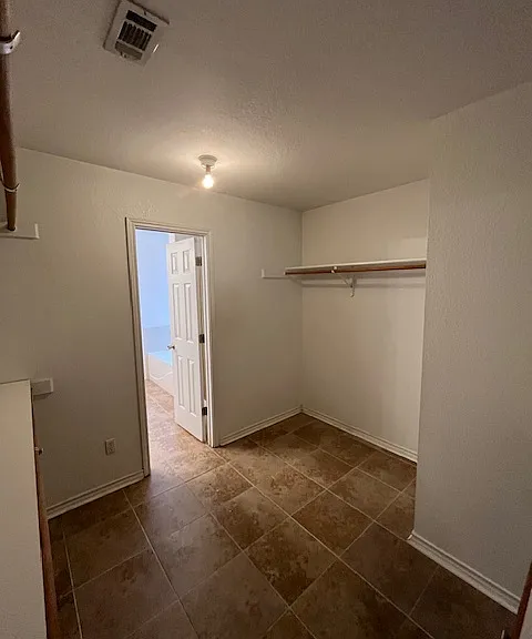 5111 Warwicke Dr — Photo 7