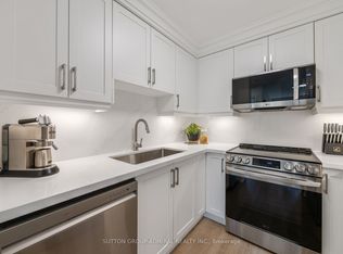 35 Finch Ave E #1112, Toronto, ON M2N 6Z8