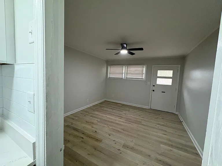 717 Chestnut St — Photo 3