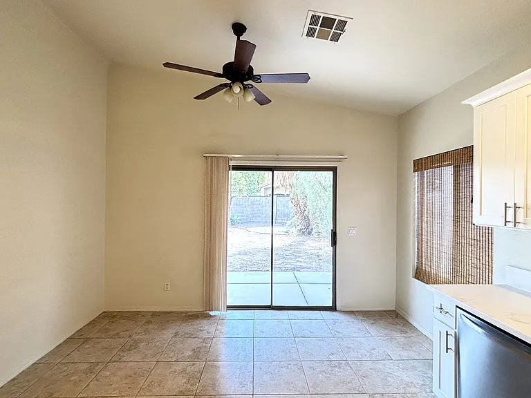 82 S Criss Pl — Photo 6