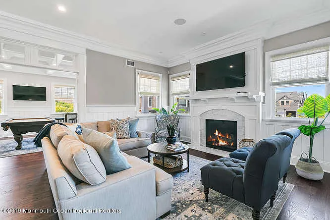1328 Ocean Ave — Photo 8