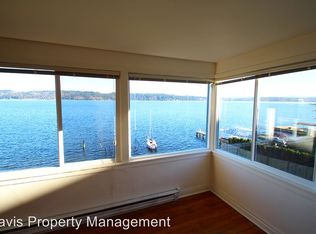 8716 Sand Point Way NE APT 10, Seattle, WA 98115
