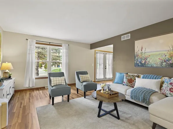 833 Hemlock Drive, Verona, WI 53593