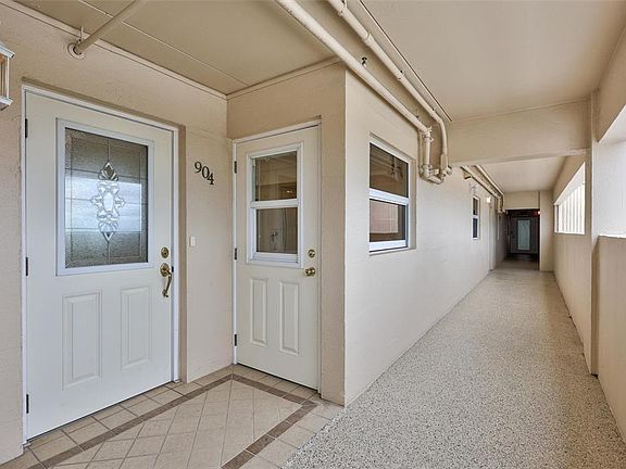 3rd image of 6140 Midnight Pass Rd APT 904