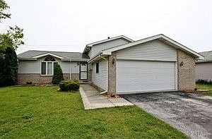 1st image of 1227 Harvest Ln