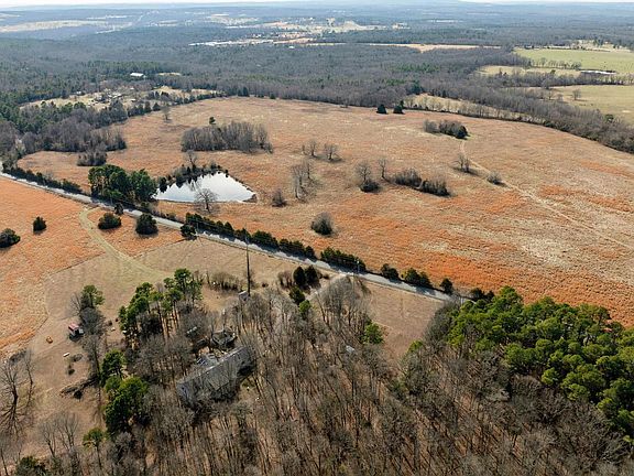 2nd image of 194 Kerlin Cutoff Rd